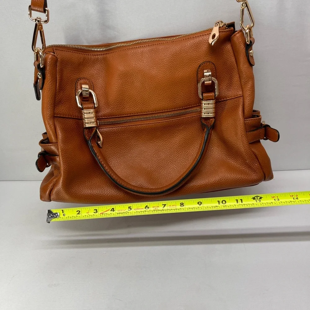 Chic Brown Leather Shoulder Bag - Picture 14 of 15